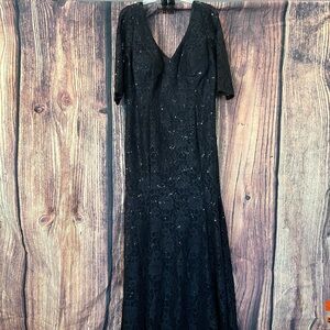 Elegant Black Evening Gown